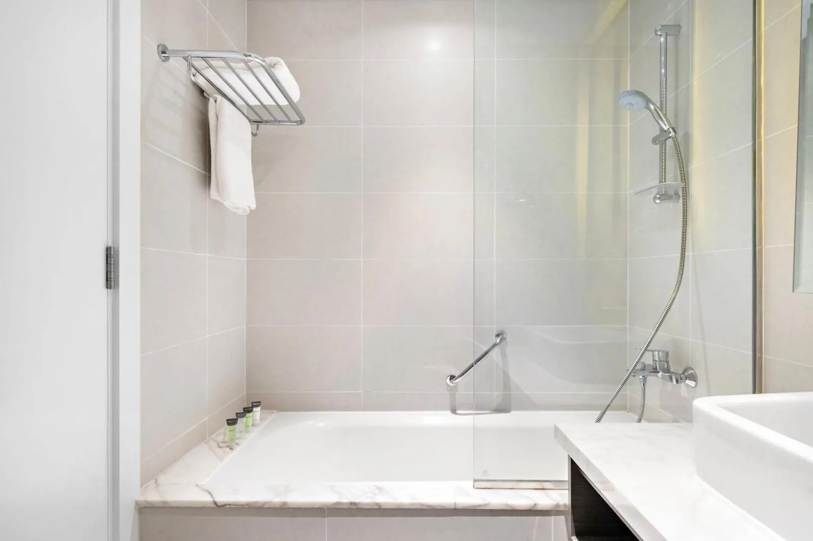 Aliving Private Studio Apartment With Canal View 2111 Business Bay Dubaj Egyesült Arab Emírségek